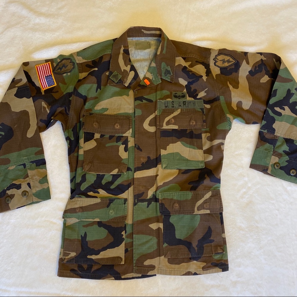 US Army Woodland Camouflage Coat w/ Patches